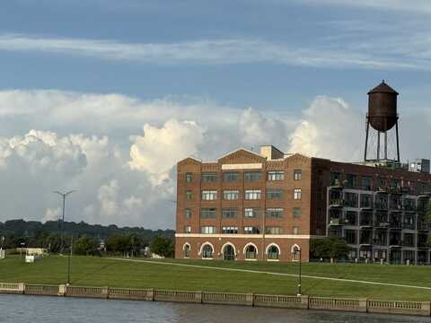 100 Market Street unit: 407 & 408, Des Moines, IA 50309