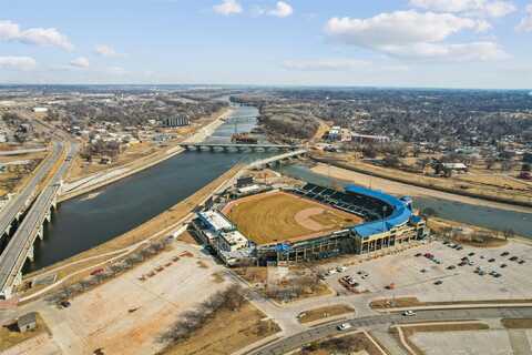 100 Market Street unit: 409, Des Moines, IA 50309