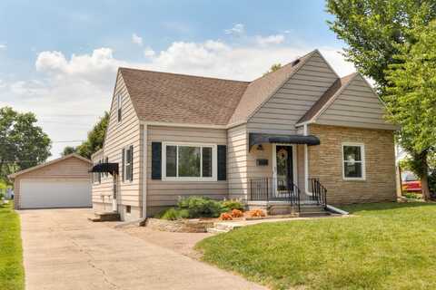 1808 60th Street, Des Moines, IA 50322