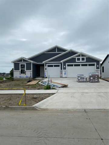 1605 NW Parkside Lane, Waukee, IA 50263
