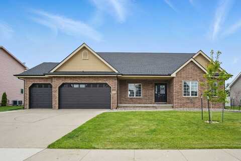 309 11th Street NW, Altoona, IA 50009