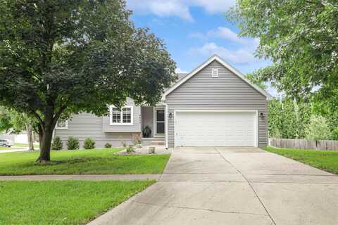 4855 Coachlight Drive, West Des Moines, IA 50265