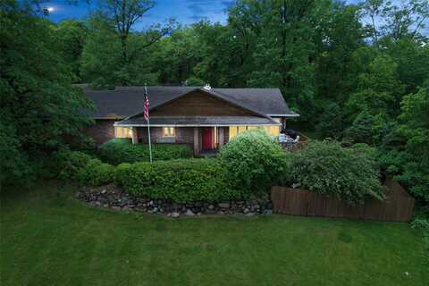 undefined, Carlisle, IA 50047