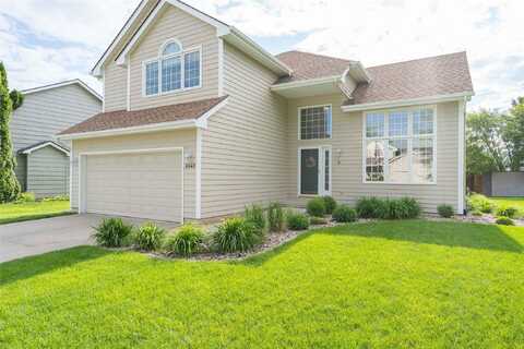 6640 Monticello Court, Johnston, IA 50131