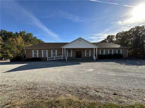 2504 Roemer Avenue, Ottumwa, IA 52501