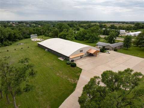 1611 1st Avenue W, Newton, IA 50208