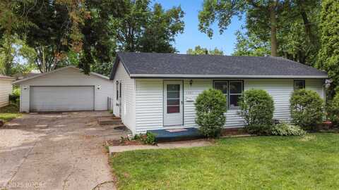 1321 SW Lynn Drive, Ankeny, IA 50023