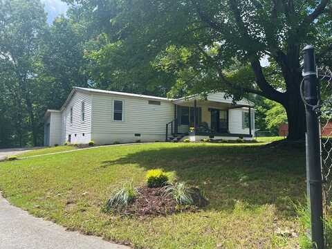 1888 S Boyd Drive, ROCKY FACE, GA 30740
