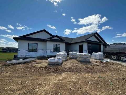 8202 Hugo, Peosta, IA 52068