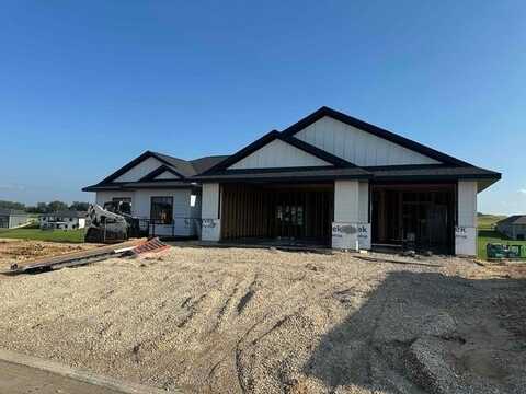 8202 Hugo, Peosta, IA 52068