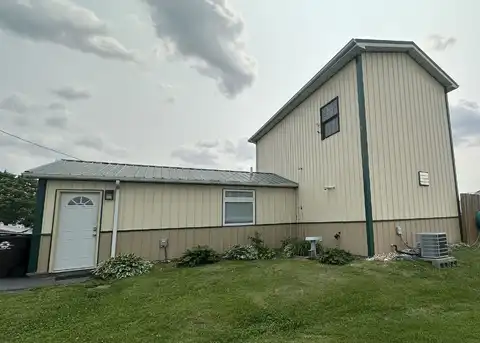 414 N Otto, Maquoketa, IA 52060