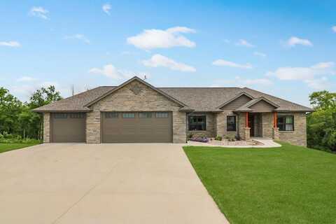 13123 Harvest Moon, Sherrill, IA 52073