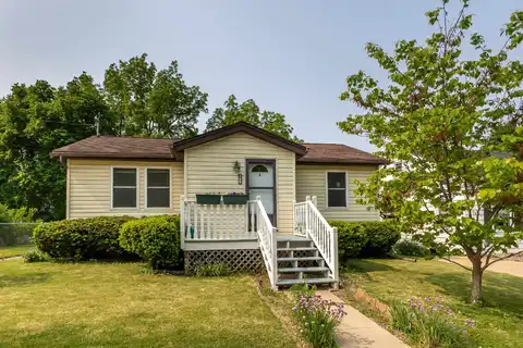 360 Valeria, Dubuque, IA 52001