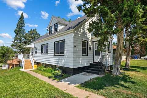 99 Gandolfo, Dubuque, IA 52001