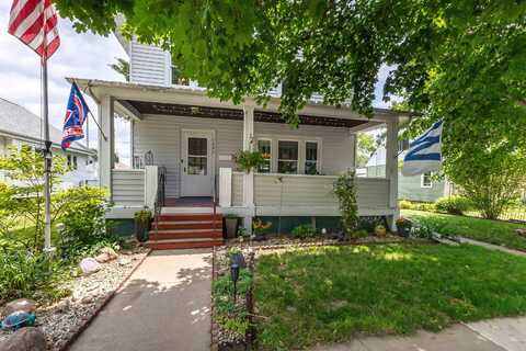 1848 Rhomberg, Dubuque, IA 52001