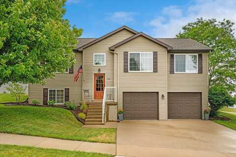 530 Sapphire, Dubuque, IA 52001