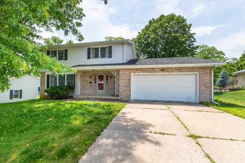515 Heritage, Dubuque, IA 52003
