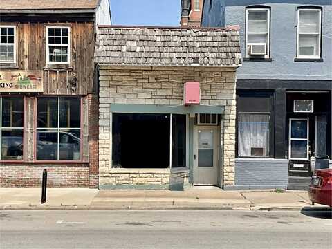 1520 Central, Dubuque, IA 52001