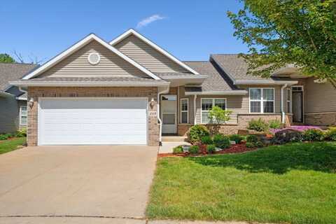 489 Woodland, Dubuque, IA 52003