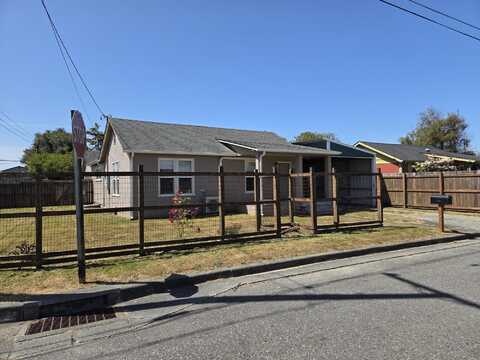 1019 Macken, Crescent City, CA 95531