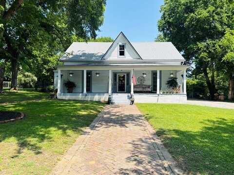 902 PAXTON ST, Danville, VA 24541