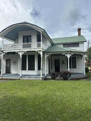 273 E Live Oak Avenue, DeFuniak Springs, FL 32435