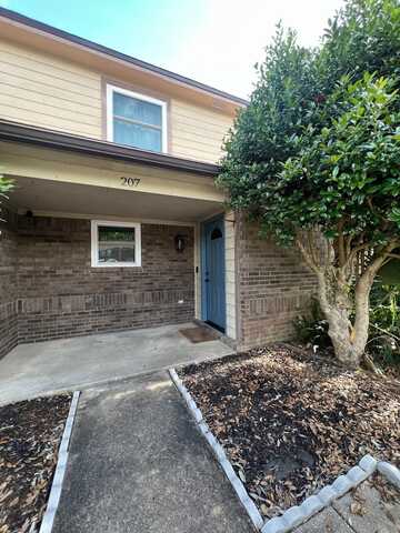 207 Sharon Court, Mary Esther, FL 32569