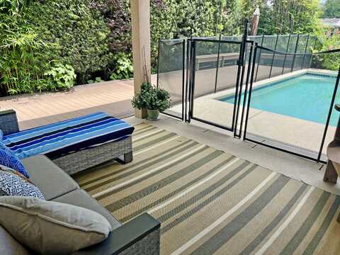 1961 Chesapeake Ridge, Fort Walton Beach, FL 32547