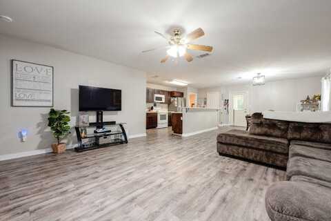 706 Brock Avenue, Crestview, FL 32539