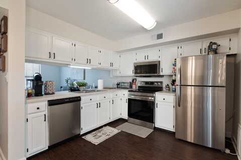 412 NW Odin Lane, Fort Walton Beach, FL 32548