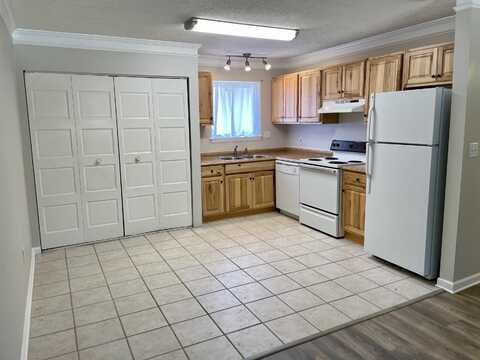 201 E College Boulevard, Niceville, FL 32578