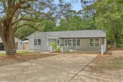 346 Edge Avenue, Valparaiso, FL 32580