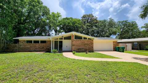 720 Overbrook Drive, Fort Walton Beach, FL 32547