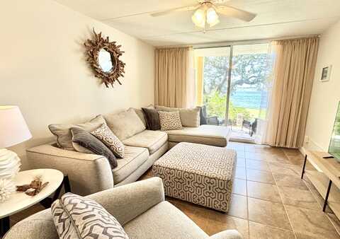 209 West Miracle Strip Parkway, Mary Esther, FL 32569