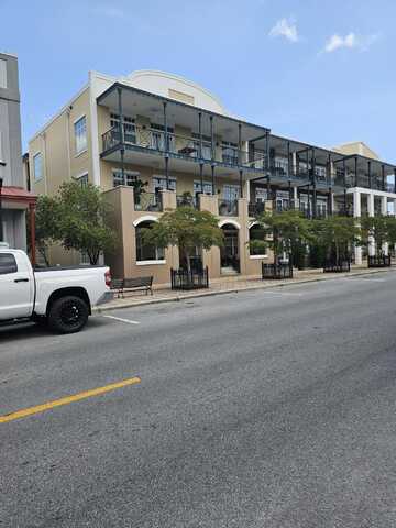 108 S Alcaniz Street, Pensacola, FL 32502