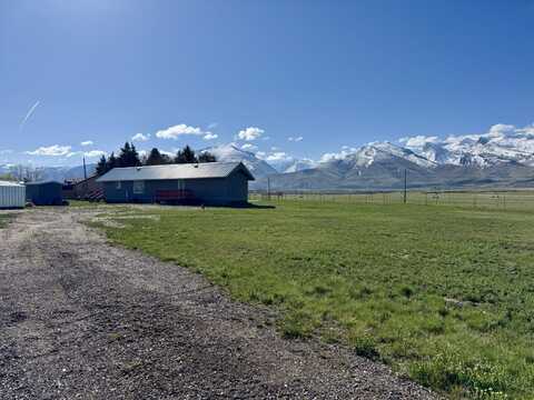 201 Broken Arrow Lane, Spring Creek, NV 89801