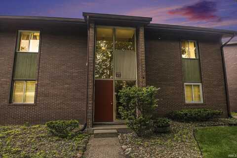 2500 Topsfield Road, South Bend, IN 46614