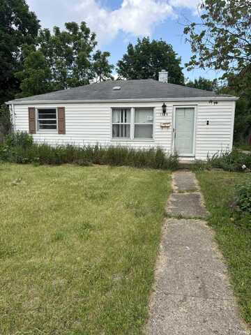 1329 Eastbrook Drive, South Bend, IN 46616