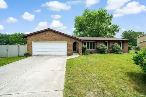 55698 Willowbend Boulevard, Bristol, IN 46507