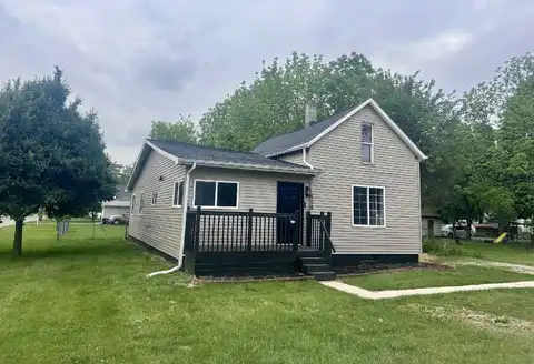 608 W Polywood Way, Syracuse, IN 46567