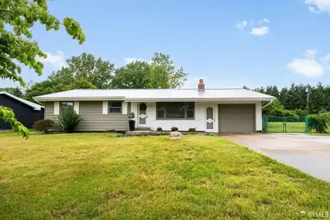 19109 Sandy Drive, Goshen, IN 46528