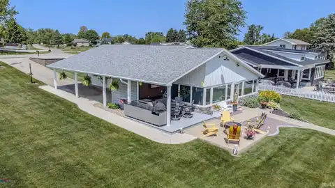 11382 N Biscayne Lane, Cromwell, IN 46732