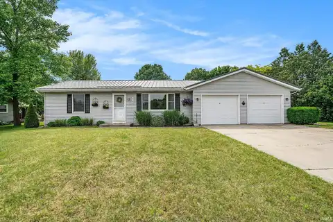 513 Sunset Lane, Middlebury, IN 46540
