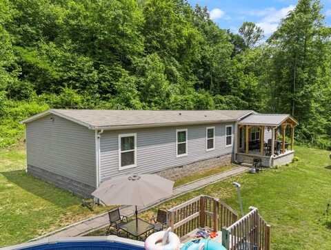 3749 Cutshin Road, Smilax, KY 41764