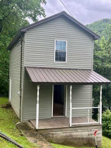 6159 Ky 7, Garrett, KY 41630