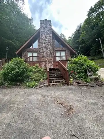 2870 Dix Fork, Sidney, KY 41564