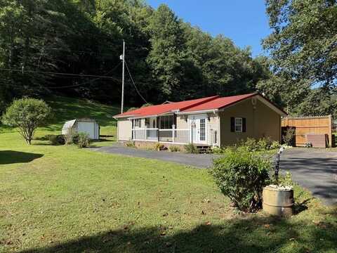 45 Knob Fork Street, Pikeville, KY 41501