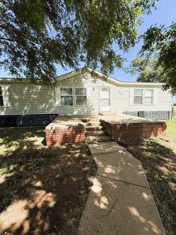 1367 Cherry St, Nash, OK 73761
