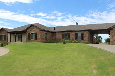 520 Post Road, Woodward, OK 73801
