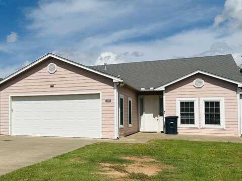 1005 Freeland Dr, Enid, OK 73703